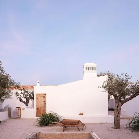 Hospedaria منزل ريفي *